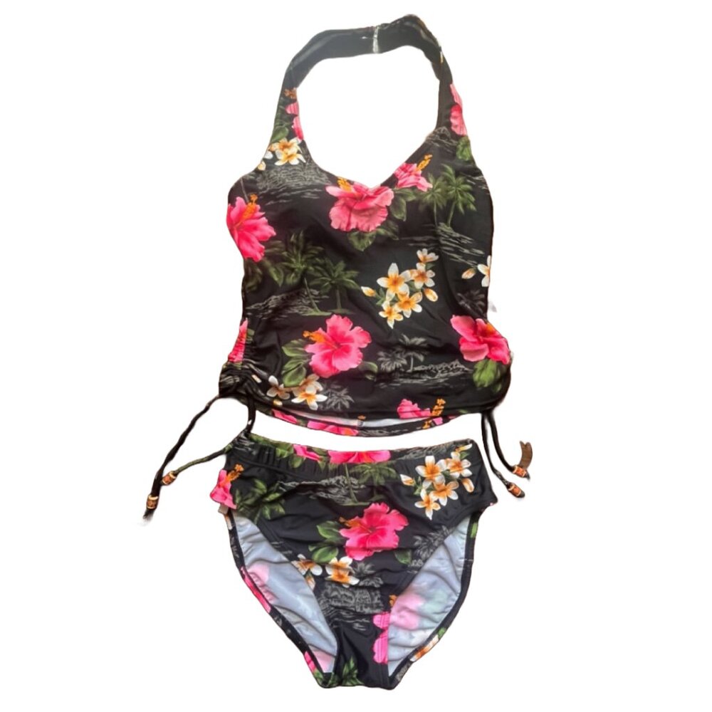 Vintage floral tankini from Beach Bay.